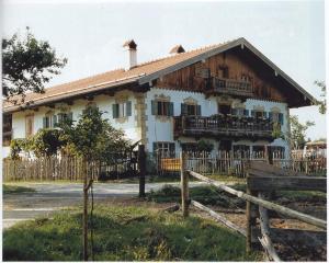 uZi76-08 Sonnenh Bauernhof ~1997 (Large)